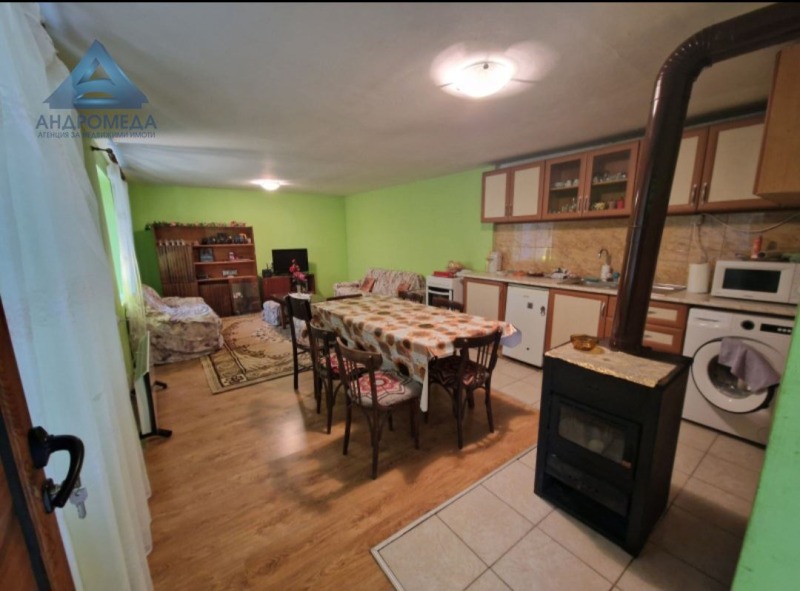 Na prodej  Dům oblast Pleven , Brest , 100 m2 | 49907191 - obraz [5]