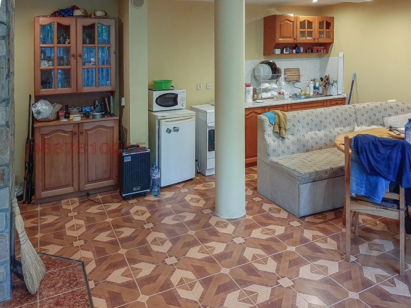 Продава  Къща област Ловеч , с. Рибарица , 170 кв.м | 61671022 - изображение [8]