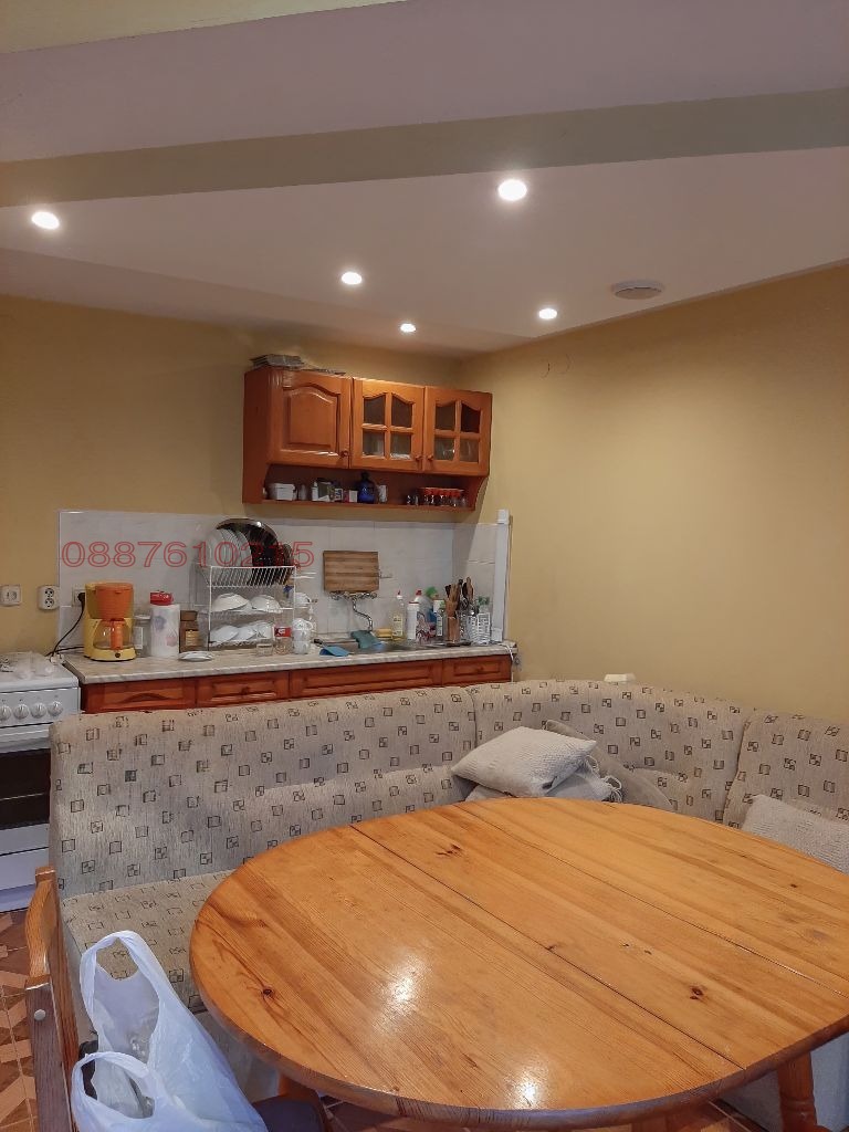 Продава  Къща област Ловеч , с. Рибарица , 170 кв.м | 61671022 - изображение [16]