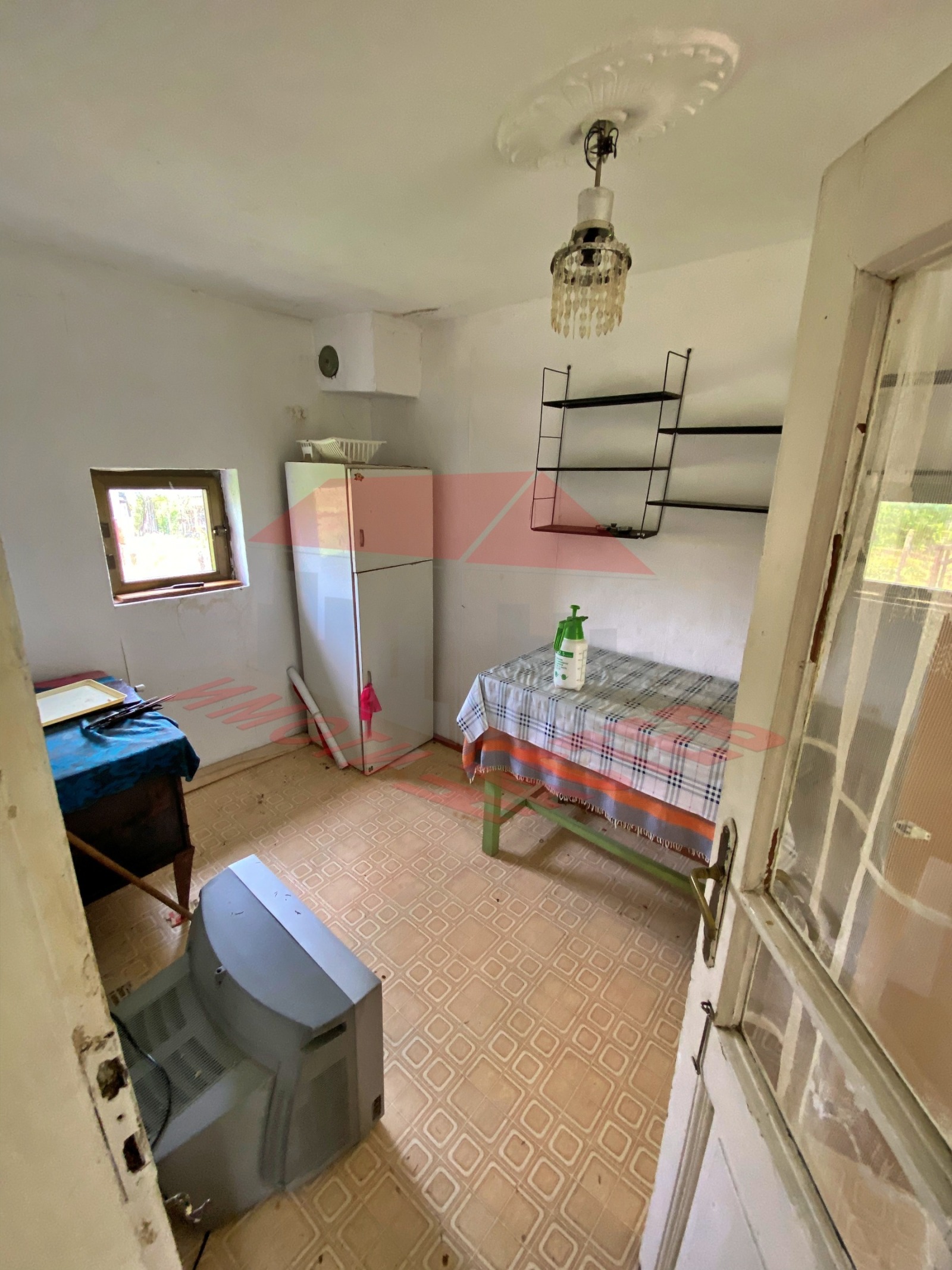 Продава КЪЩА, гр. Шумен, Макак, снимка 3 - Къщи - 54354141