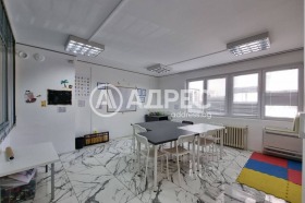 3+ soveværelse Strelbishte, Sofia 12