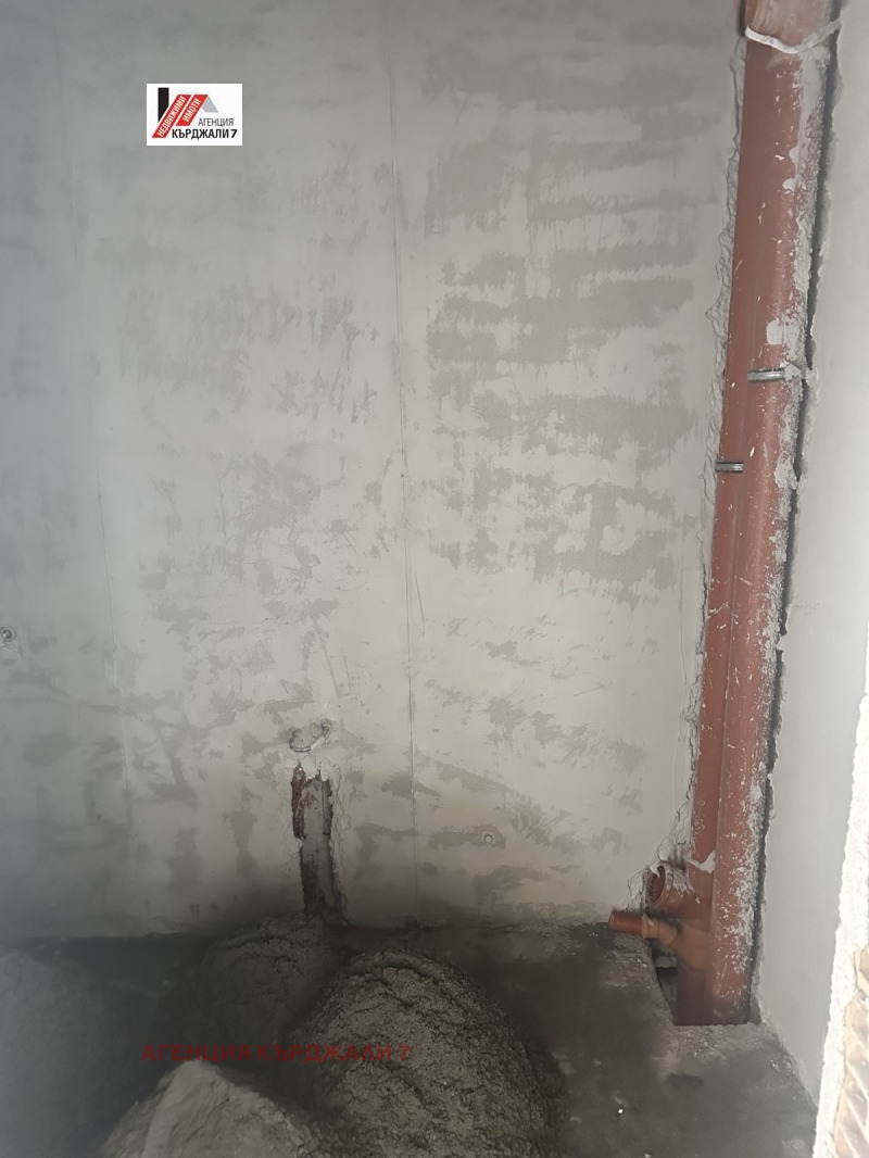 Продава  3-стаен град Кърджали , Възрожденци , 97 кв.м | 30801146 - изображение [5]