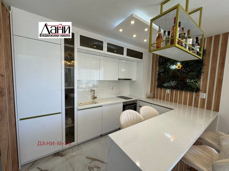 Продава  3-стаен град Шумен , Боян Българанов 1 , 86 кв.м | 70907576 - изображение [3]