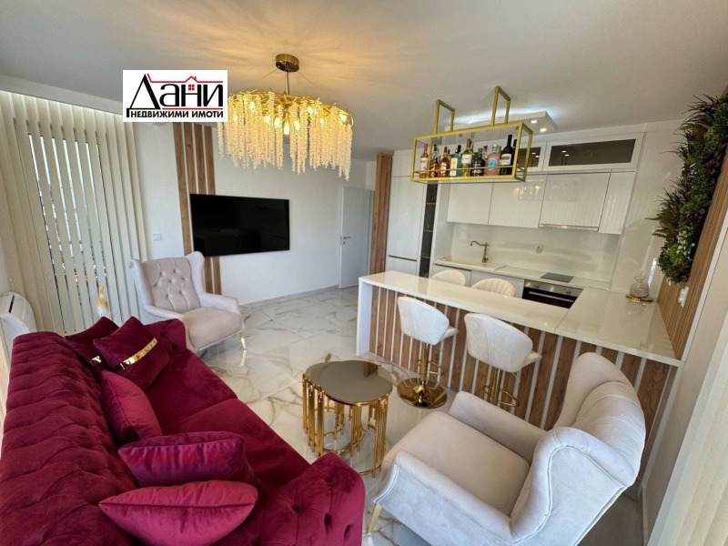 Продава  3-стаен град Шумен , Боян Българанов 1 , 86 кв.м | 70907576 - изображение [2]