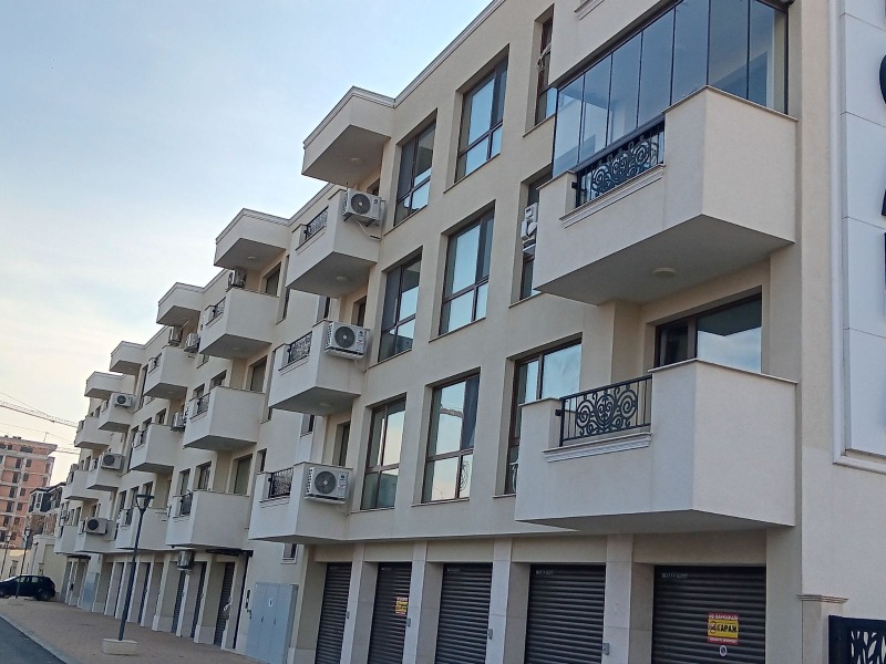 Продава 3-СТАЕН, гр. Пловдив, Христо Смирненски