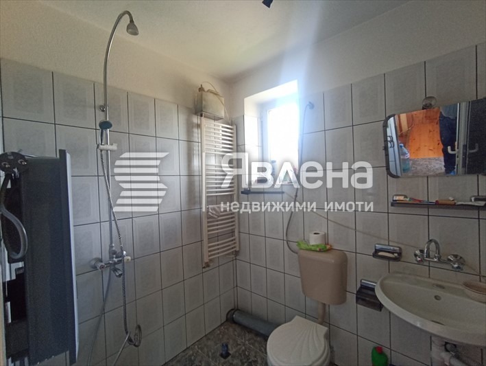 Продава КЪЩА, гр. София, в.з.Бункера, снимка 8 - Къщи - 55399502