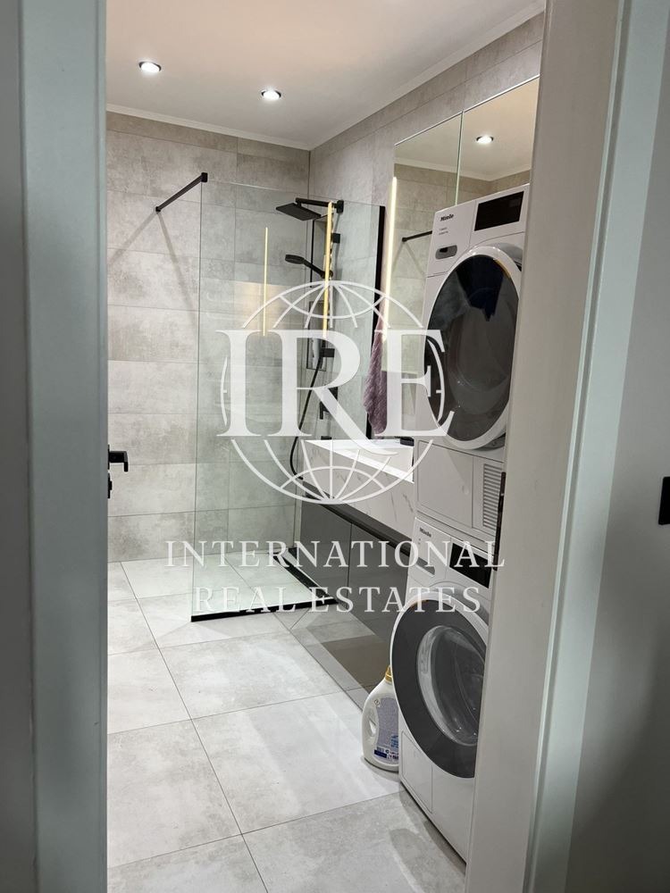 Продава КЪЩА, гр. Балчик, област Добрич, снимка 10 - Къщи - 55751671