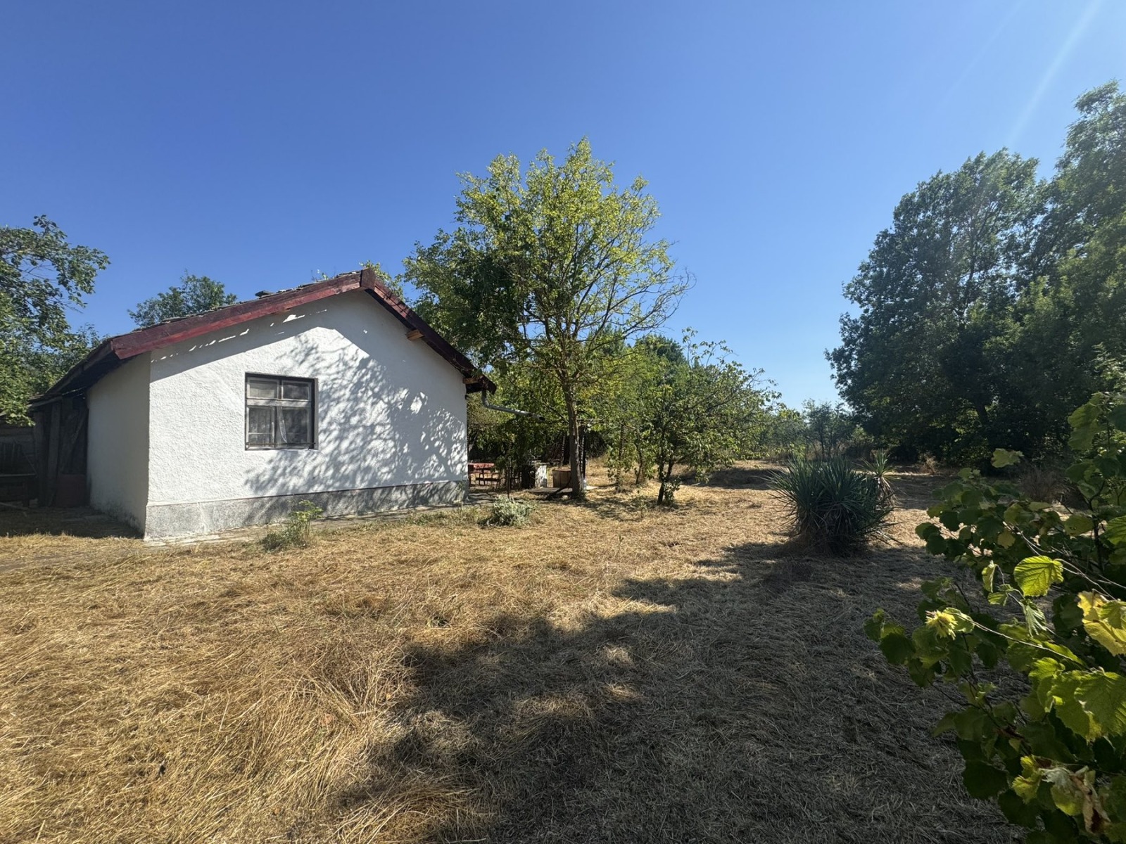 Продава КЪЩА, с. Загорци, област Бургас