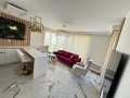 Продава 3-СТАЕН, град Шумен, Боян Българанов 1 • 300000 лв. / 153387.56 € • 21605658 1