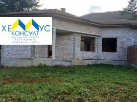 Hus Gorno trape, region Lovech 2