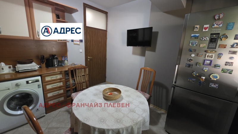 Продава  2-стаен град Плевен , Сторгозия , 60 кв.м | 42732540 - изображение [2]