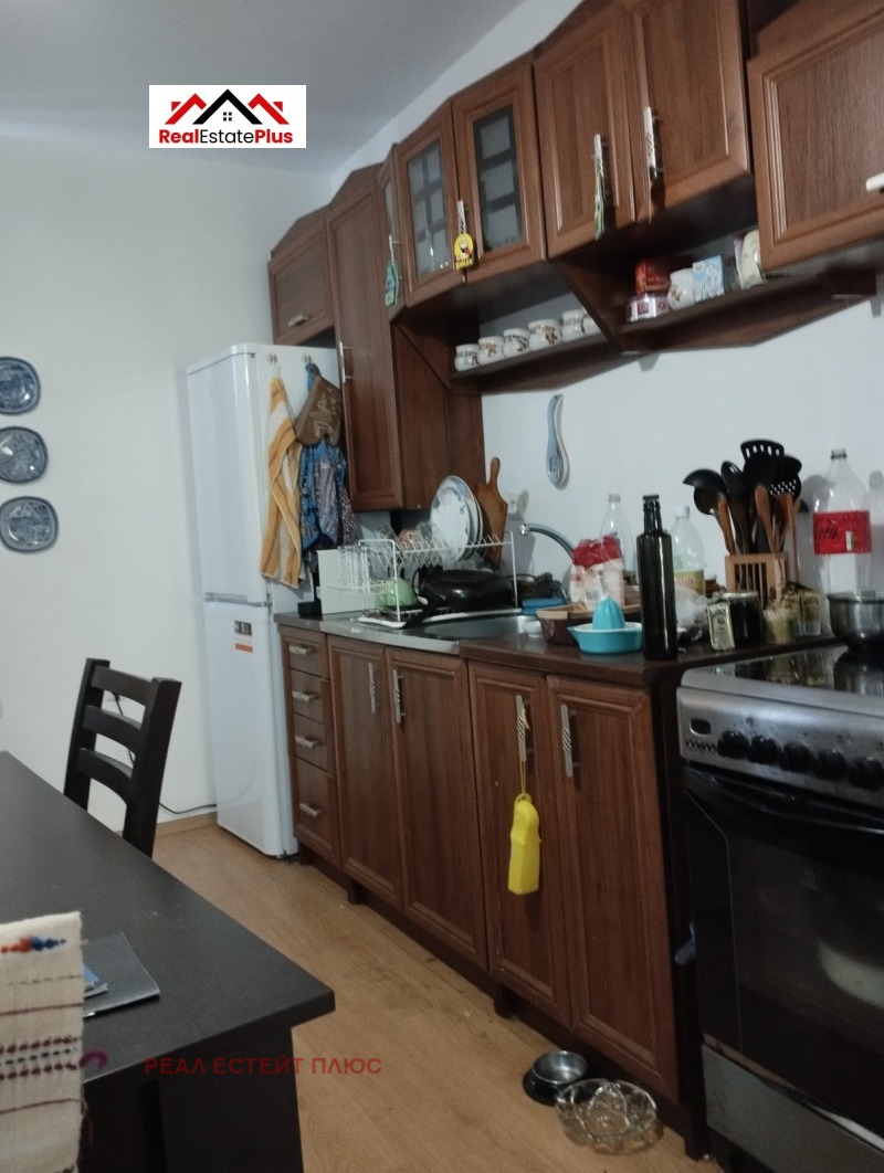 Продава КЪЩА, с. Ласкар, област Плевен, снимка 2 - Къщи - 52826622