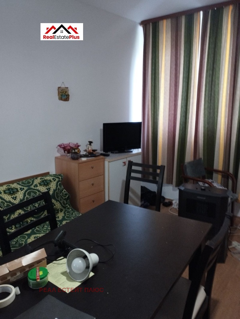 Продава КЪЩА, с. Ласкар, област Плевен, снимка 3 - Къщи - 52826622