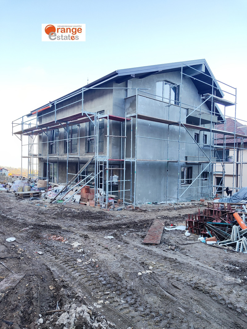 Продава КЪЩА, гр. София, с. Лозен, снимка 2 - Къщи - 52885494