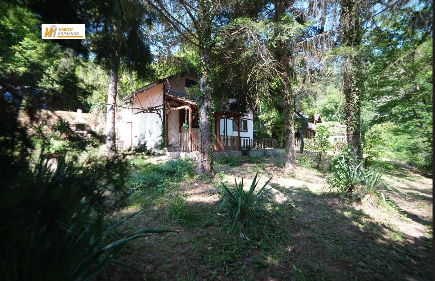 Продава ВИЛА, с. Габровци, област Велико Търново, снимка 2 - Вили - 53626358