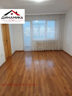 ������� 3-����� | Imot.bg � ����� ������ 8