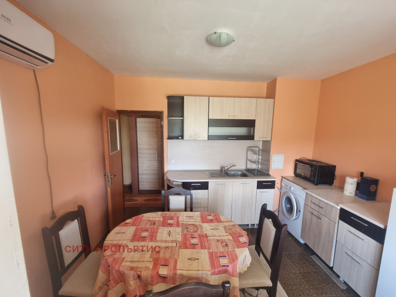 Продаја  1 спаваћа соба Благоевград , Еленово 1 , 60 м2 | 73005487