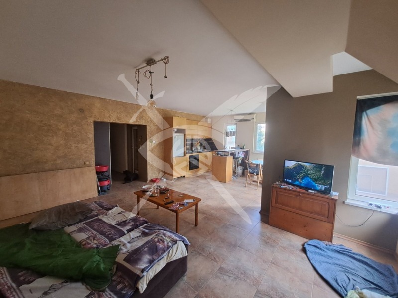 Продаја  1 спаваћа соба Софија , Гоце Делчев , 75 м2 | 36100226