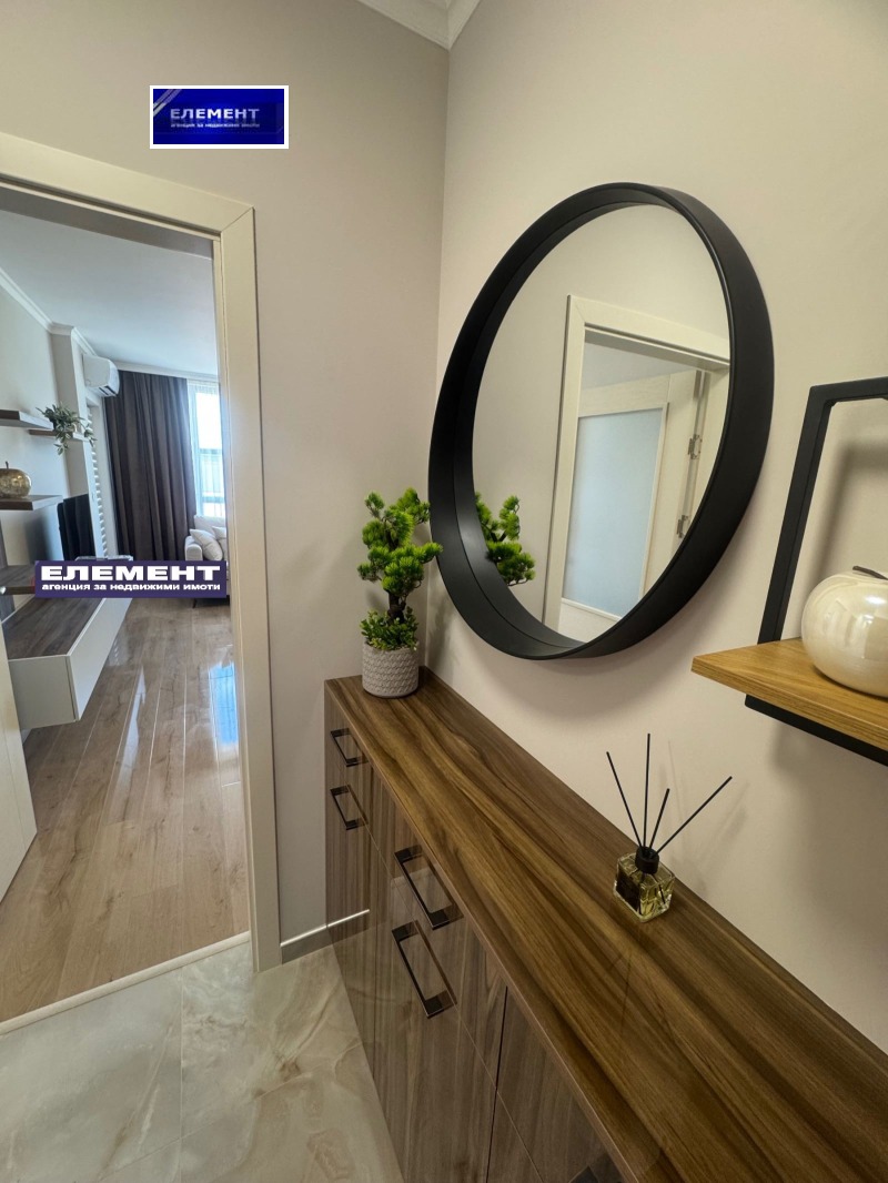 En venta  2 dormitorios Plovdiv , Sadiyski , 100 metros cuadrados | 56468281 - imagen [15]