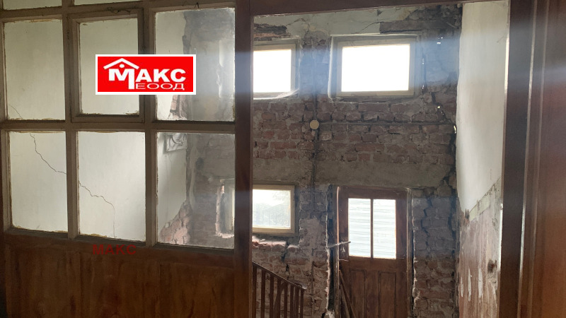 Na prodej  Dům Pernik , Mogiliče , 106 m2 | 51412001 - obraz [2]