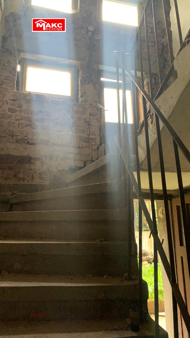 Na prodej  Dům Pernik , Mogiliče , 106 m2 | 51412001 - obraz [5]