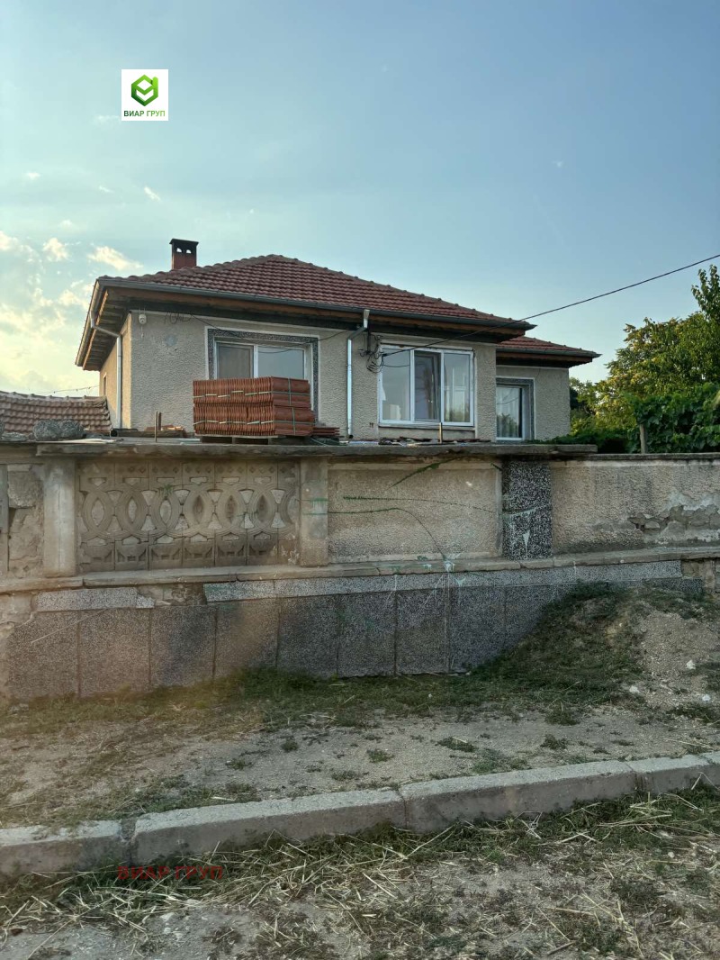 In vendita  Casa regione Plovdiv , Tiurkmen , 150 mq | 32872034