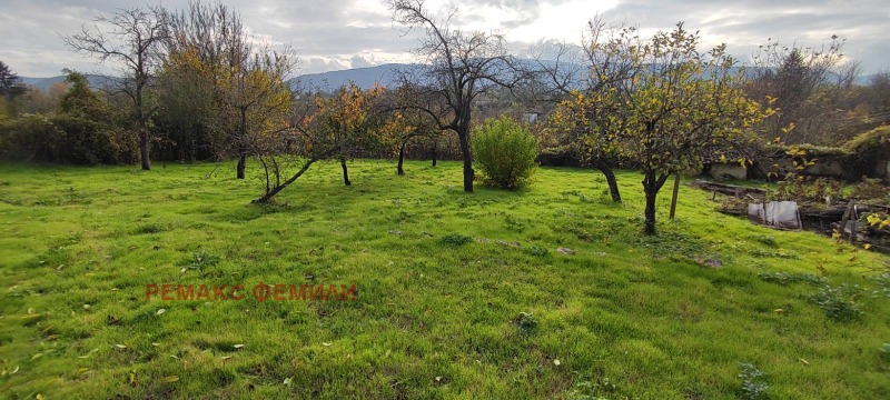 Продава КЪЩА, с. Комунари, област Варна, снимка 14 - Къщи - 52388092