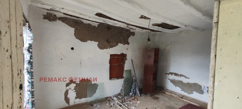 Продава КЪЩА, с. Комунари, област Варна, снимка 12 - Къщи - 52388092