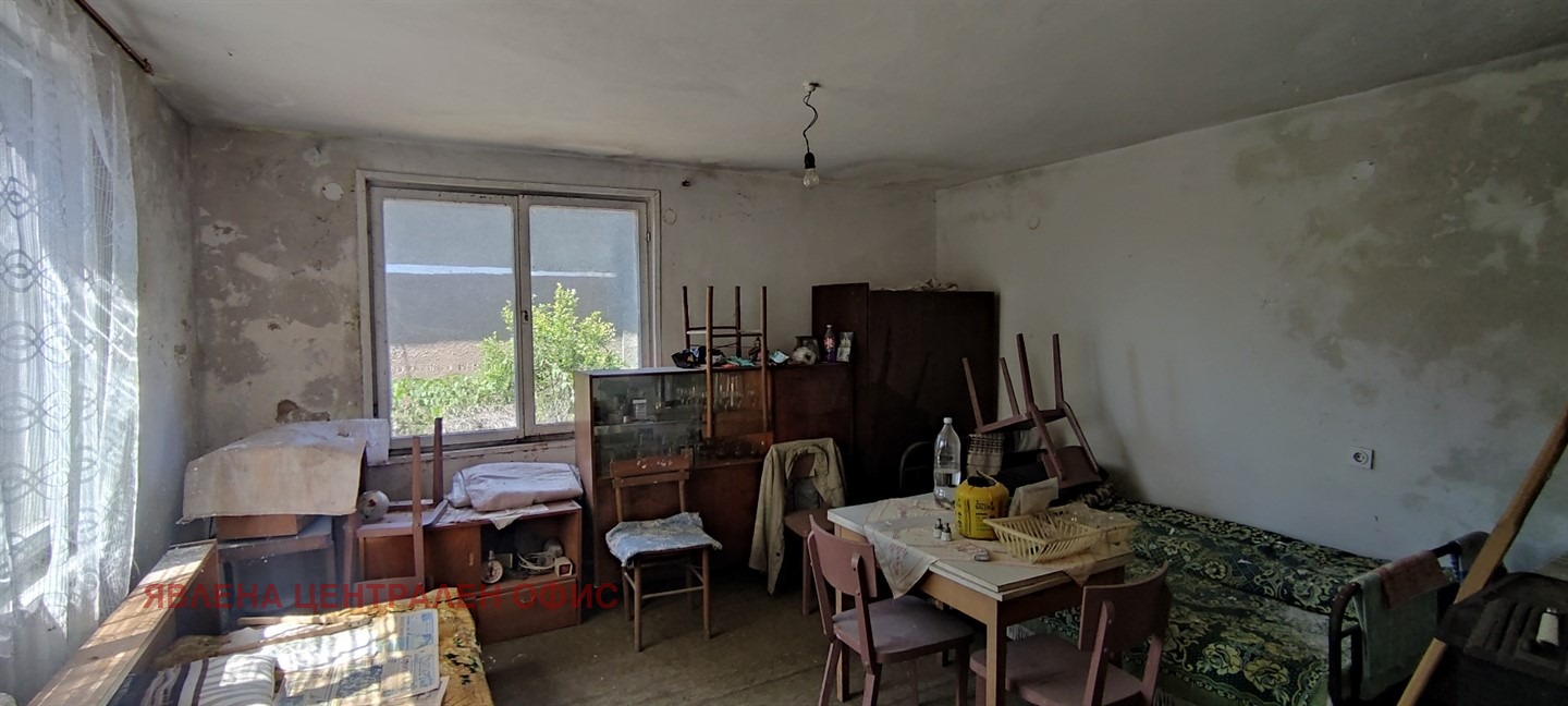 Продава КЪЩА, с. Червена могила, област Перник, снимка 5 - Къщи - 53795786