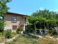 Продава КЪЩА, област Варна, с. Зорница • 85000 € / 166245.55 лв. • 71857342 5