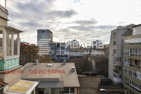 Многостаен град Варна, ВИНС-Червен площад 14