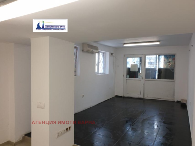 En venta  1 dormitorio Varna , Koljozen pazar , 47 metros cuadrados | 86969457