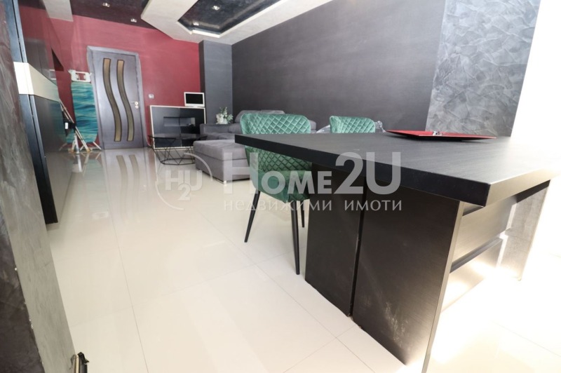 Продава  2-стаен град София , Света Троица , 71 кв.м | 55234678 - изображение [3]