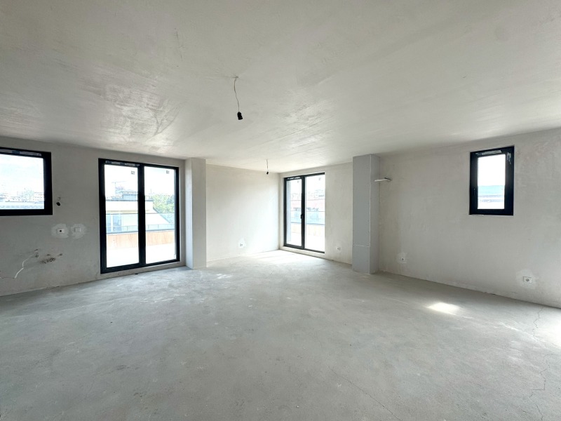 Na prodej  3 ložnice Sofia , Malinova dolina , 375 m2 | 89190990 - obraz [6]