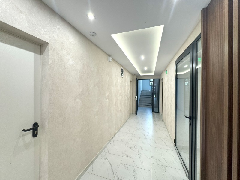 Na prodej  3 ložnice Sofia , Malinova dolina , 375 m2 | 89190990 - obraz [4]