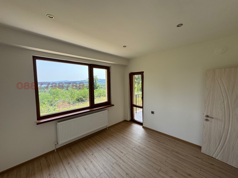 Продава  Къща град София , м-т Щъркелово гнездо , 150 кв.м | 62318206 - изображение [12]