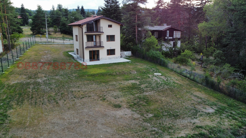 Продава  Къща град София , м-т Щъркелово гнездо , 150 кв.м | 62318206 - изображение [2]