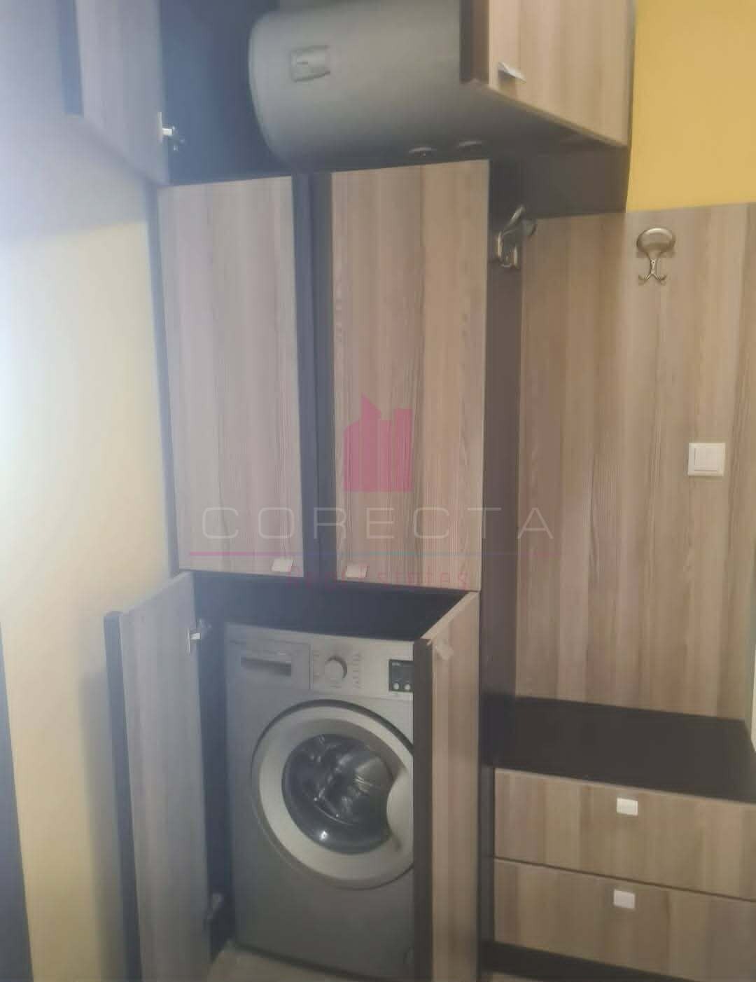 Продава 1-СТАЕН, гр. Русе, Централен южен район, снимка 4 - Апартаменти - 55258963
