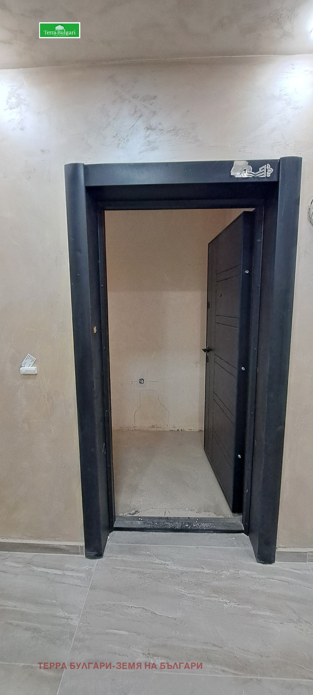 Продава 2-СТАЕН, гр. Перник, Изток, снимка 3 - Апартаменти - 56594636