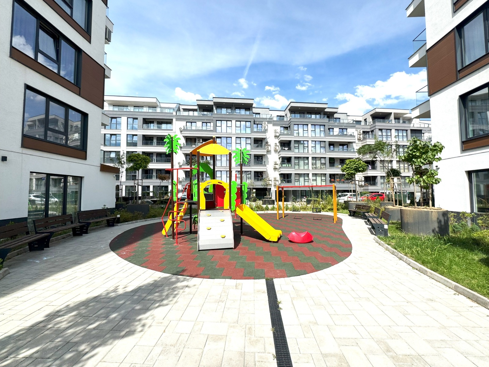 Продава 4-СТАЕН, гр. София, Малинова долина, снимка 2 - Апартаменти - 53836404