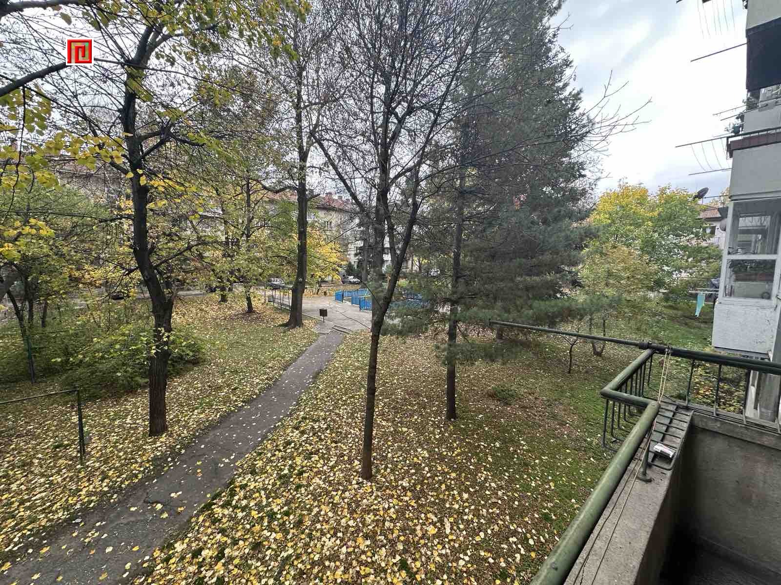 Продава 4-СТАЕН, гр. София, Яворов, снимка 2 - Апартаменти - 54133835