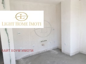 1-стаен град Пловдив, Христо Смирненски