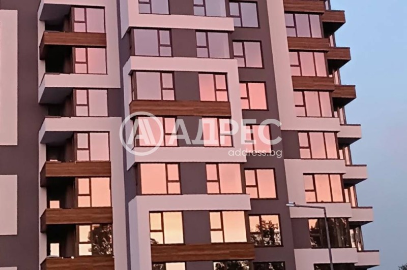 Продава  3-стаен град София , Хладилника , 130 кв.м | 27515754