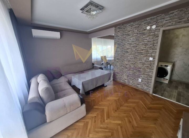 Продава 3-СТАЕН, гр. Бургас, Възраждане, снимка 2 - Апартаменти - 53338560