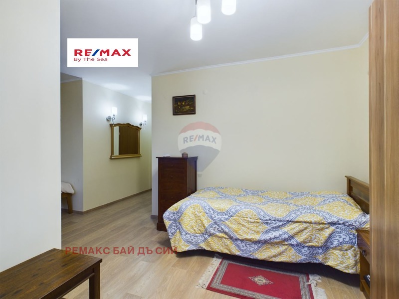 Продава  4-стаен град Варна , к.к. Св.Св. Константин и Елена , 200 кв.м | 70597682 - изображение [13]