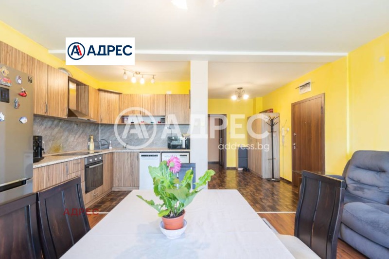 Продава МНОГОСТАЕН, гр. Варна, Лятно кино Тракия, снимка 6 - Апартаменти - 53033784