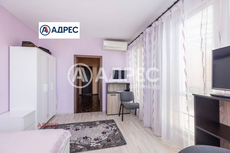 Продава МНОГОСТАЕН, гр. Варна, Лятно кино Тракия, снимка 2 - Апартаменти - 53033784