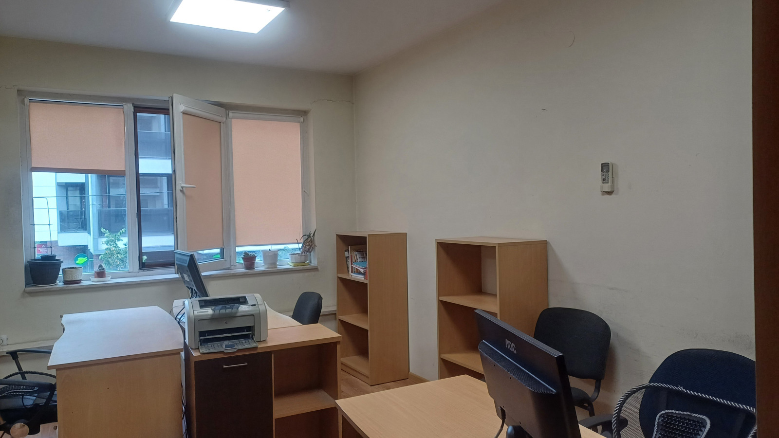 Продава МНОГОСТАЕН, гр. София, Оборище, снимка 12 - Апартаменти - 54970598