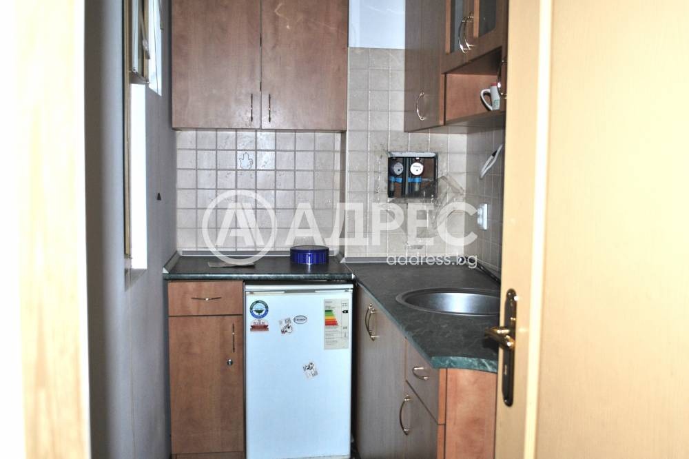 Продава ОФИС, гр. София, Оборище, снимка 12 - Офиси - 54847907