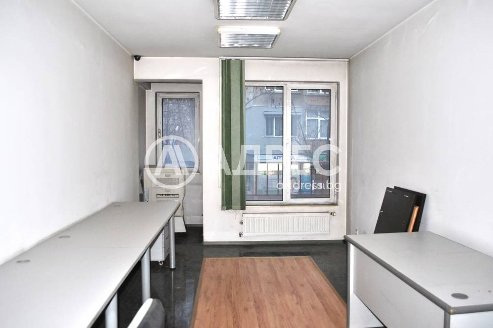 Продава ОФИС, гр. София, Оборище, снимка 11 - Офиси - 54847907